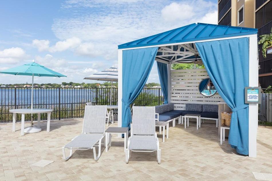 Williamsburg Stunning Condo Near Universal Studios מראה חיצוני תמונה